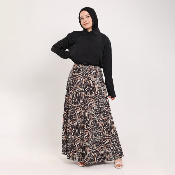 Animal Printed Pleated Maxi Skirt