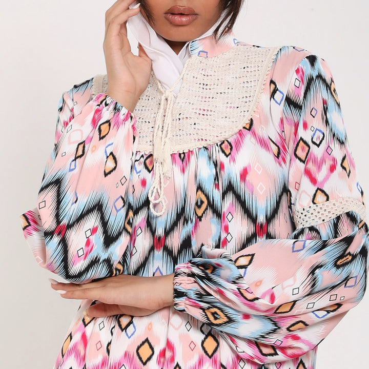 Printed blouse with puffy sleeves