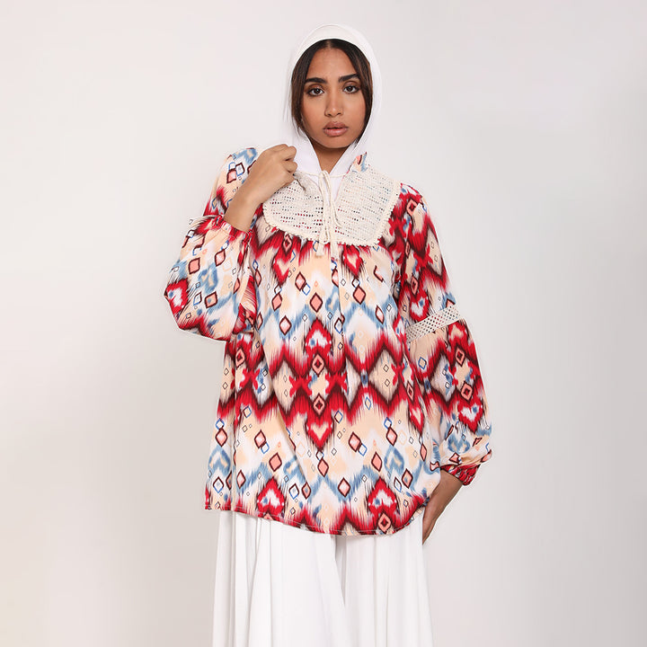 Printed blouse with puffy sleeves