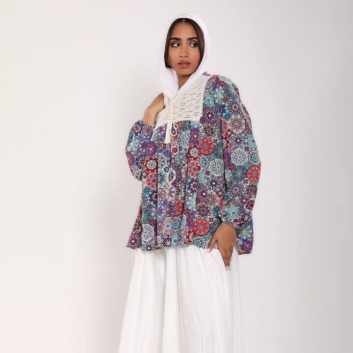 Printed blouse with puffy sleeves