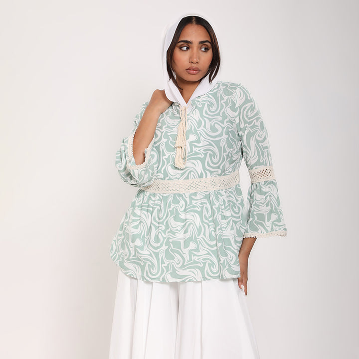 Printed blouse with flared sleeves