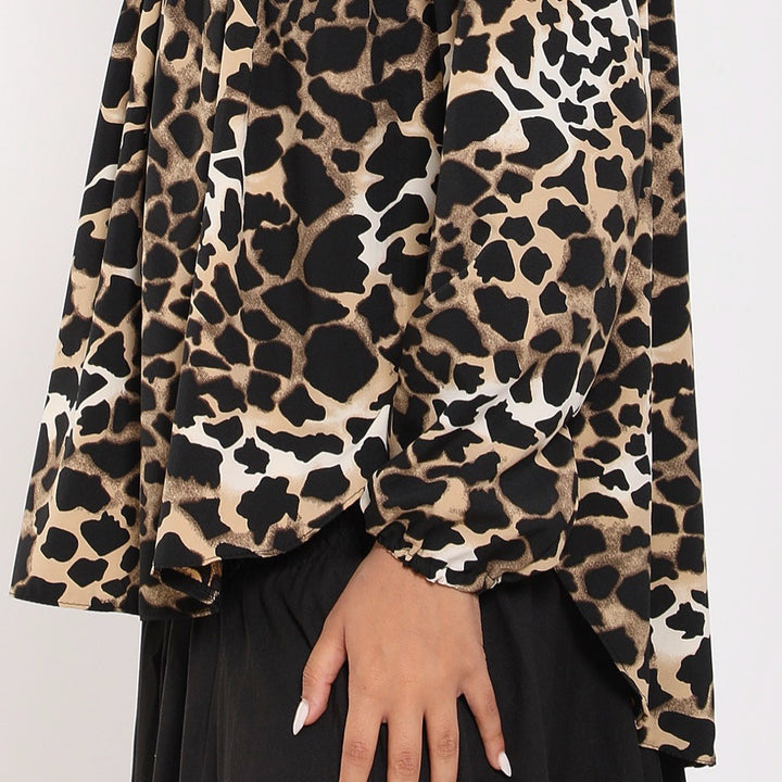 Pleated animal Print Blouse